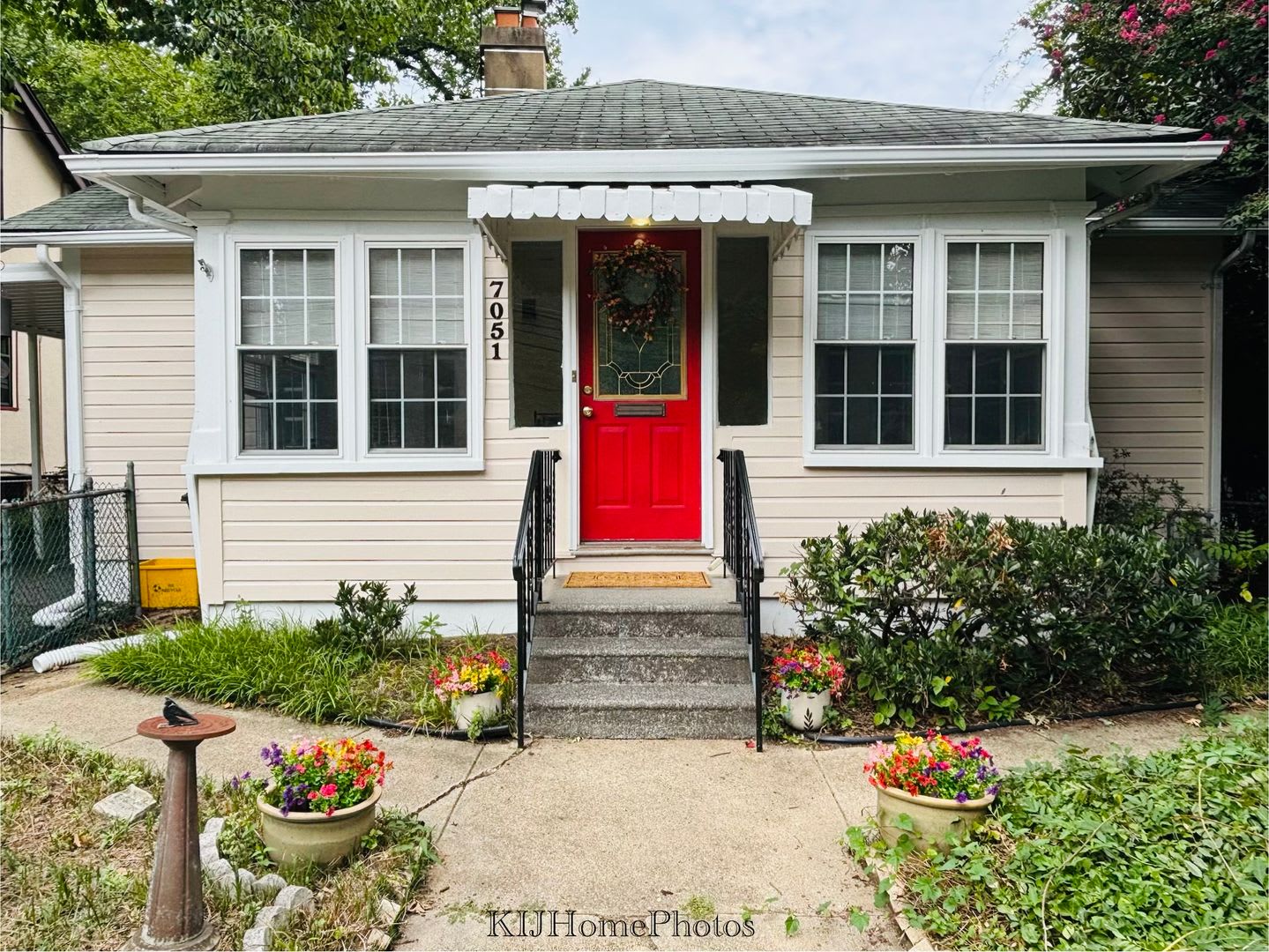 Charming 2BR/2BA Bungalow in Takoma Park – photo 1