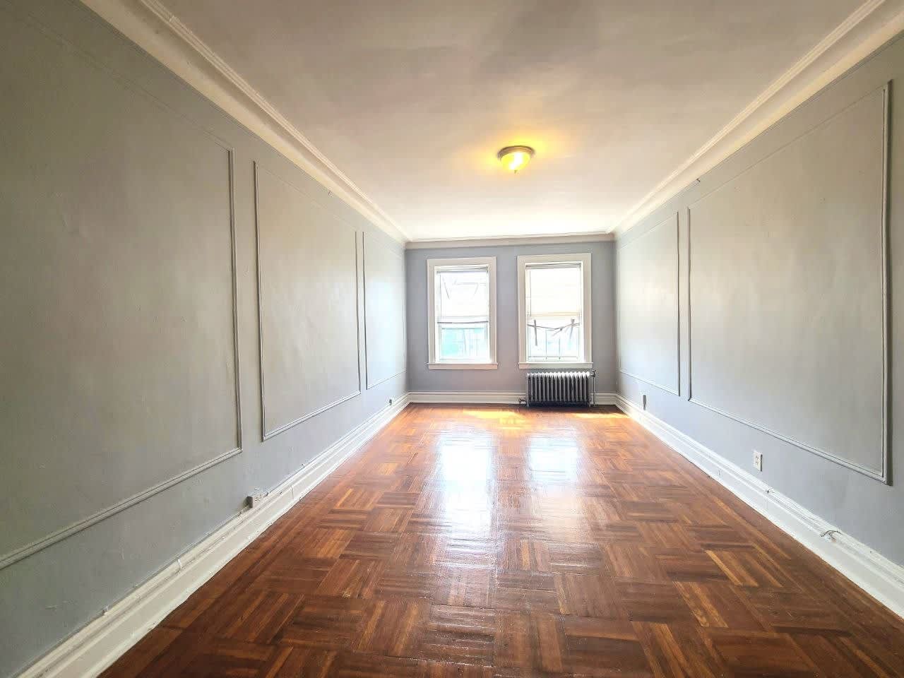 61 S Munn Ave – photo 1