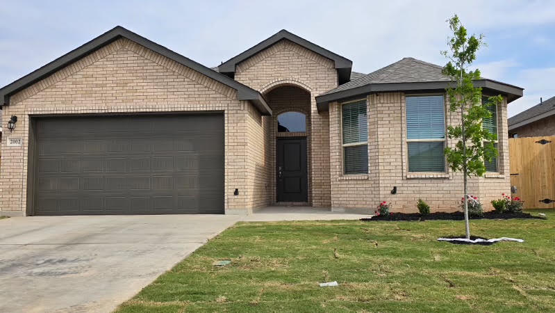 2002 Beaufort Drive – photo 1
