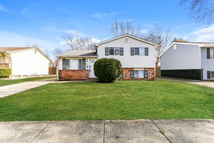 2710 Moundcrest Street – photo 1