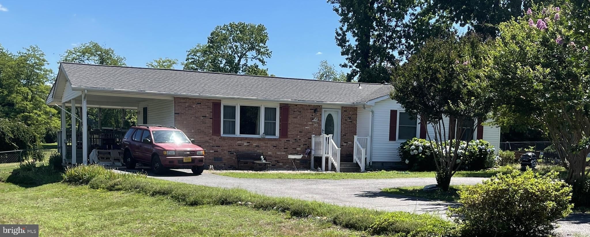 175 Blackwell Road – photo 1 of 27