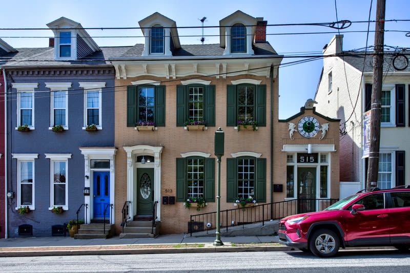 513 Locust Street – photo 1 of 22