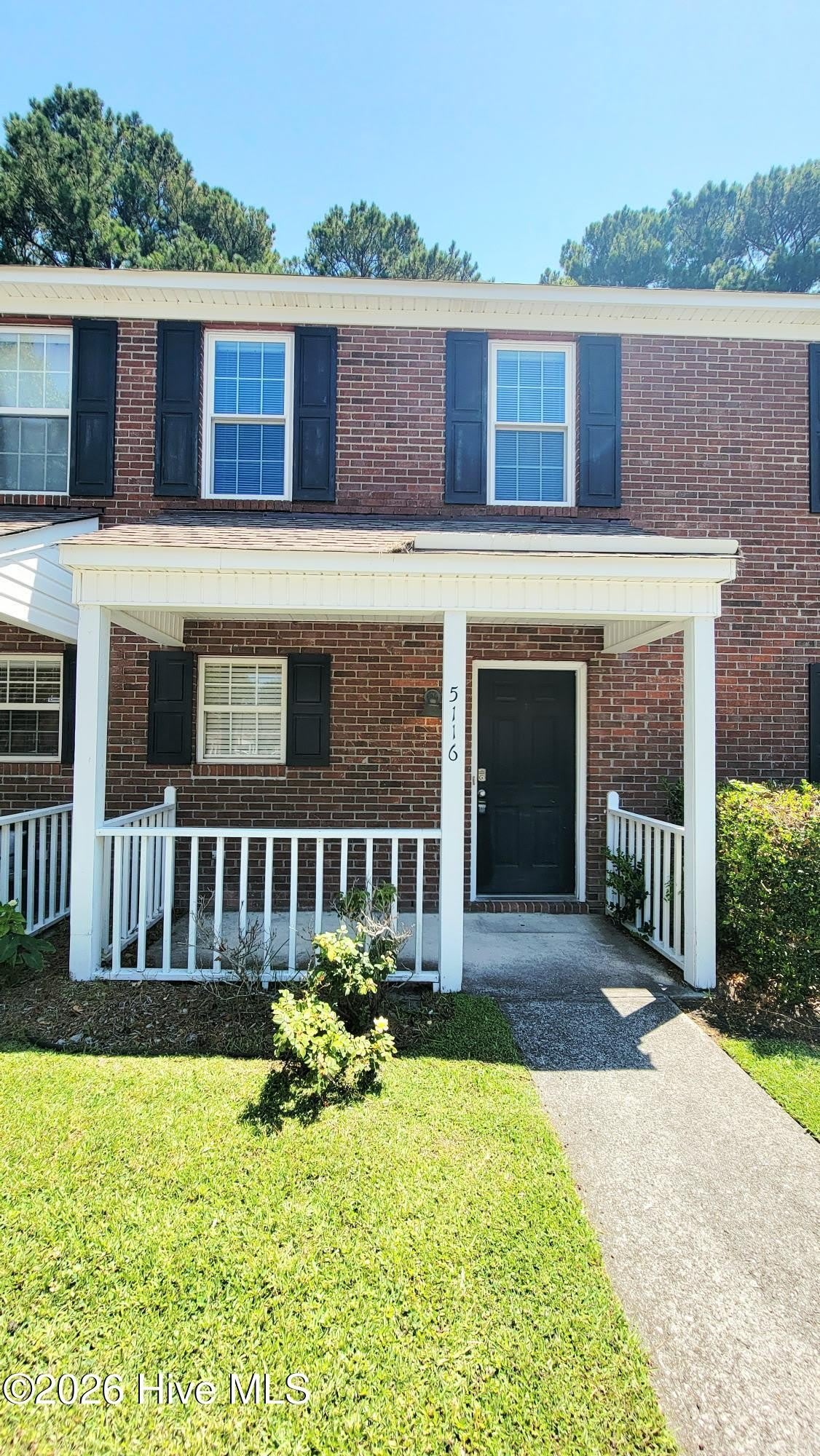 5116 Lamppost Circle – photo 1 of 21