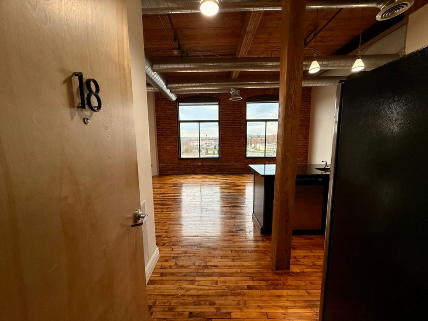 421 Broad Street – photo 1