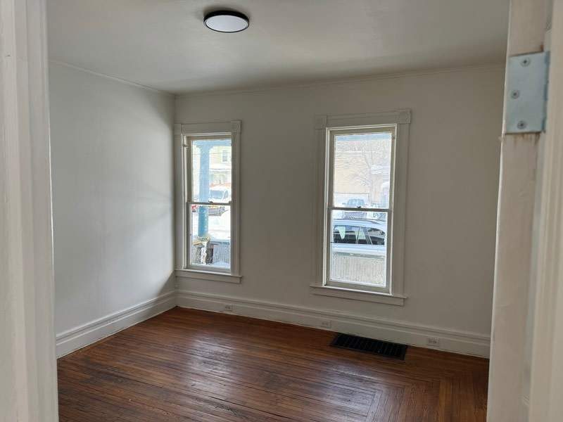 136 S. Orchard St. – photo 1 of 10