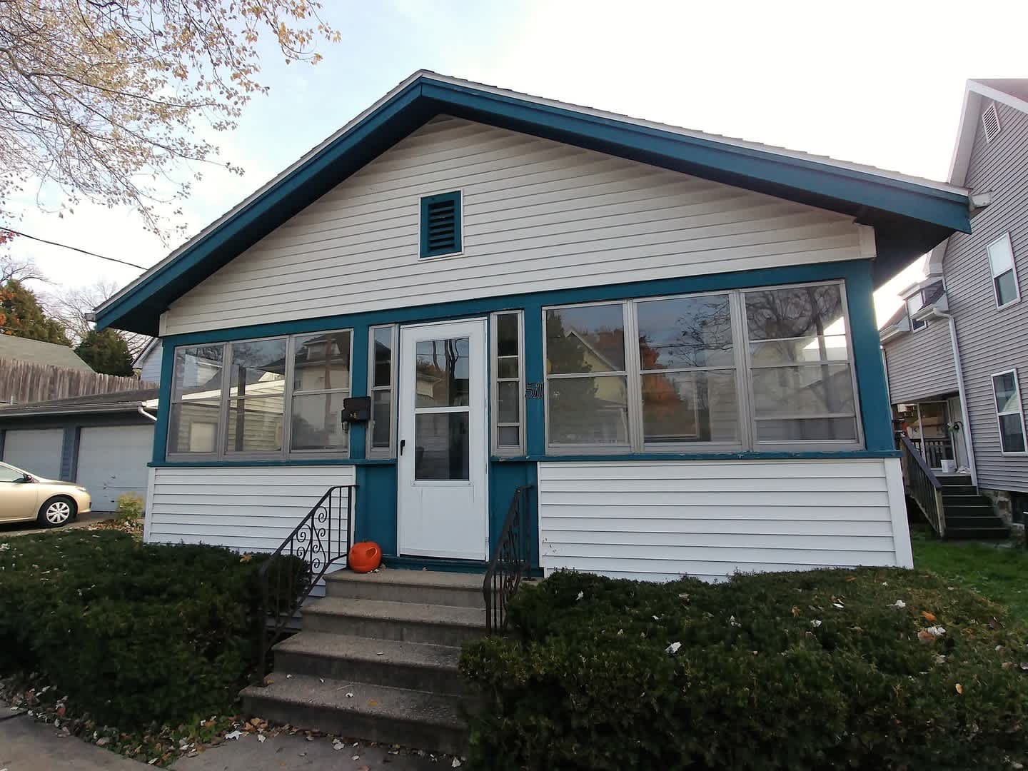511 – photo 1