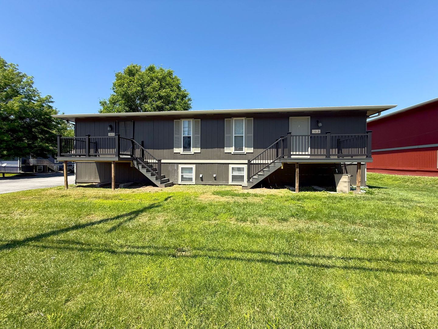 Central 4 Bedroom Duplex – photo 1
