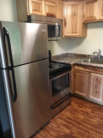 208 1/2 W Washington St – photo 1