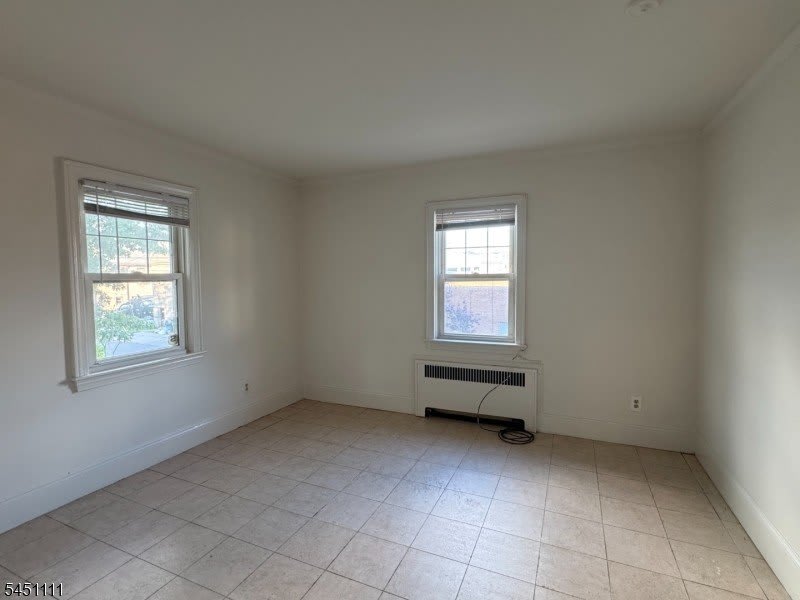 28 Knopf St – photo 1 of 6
