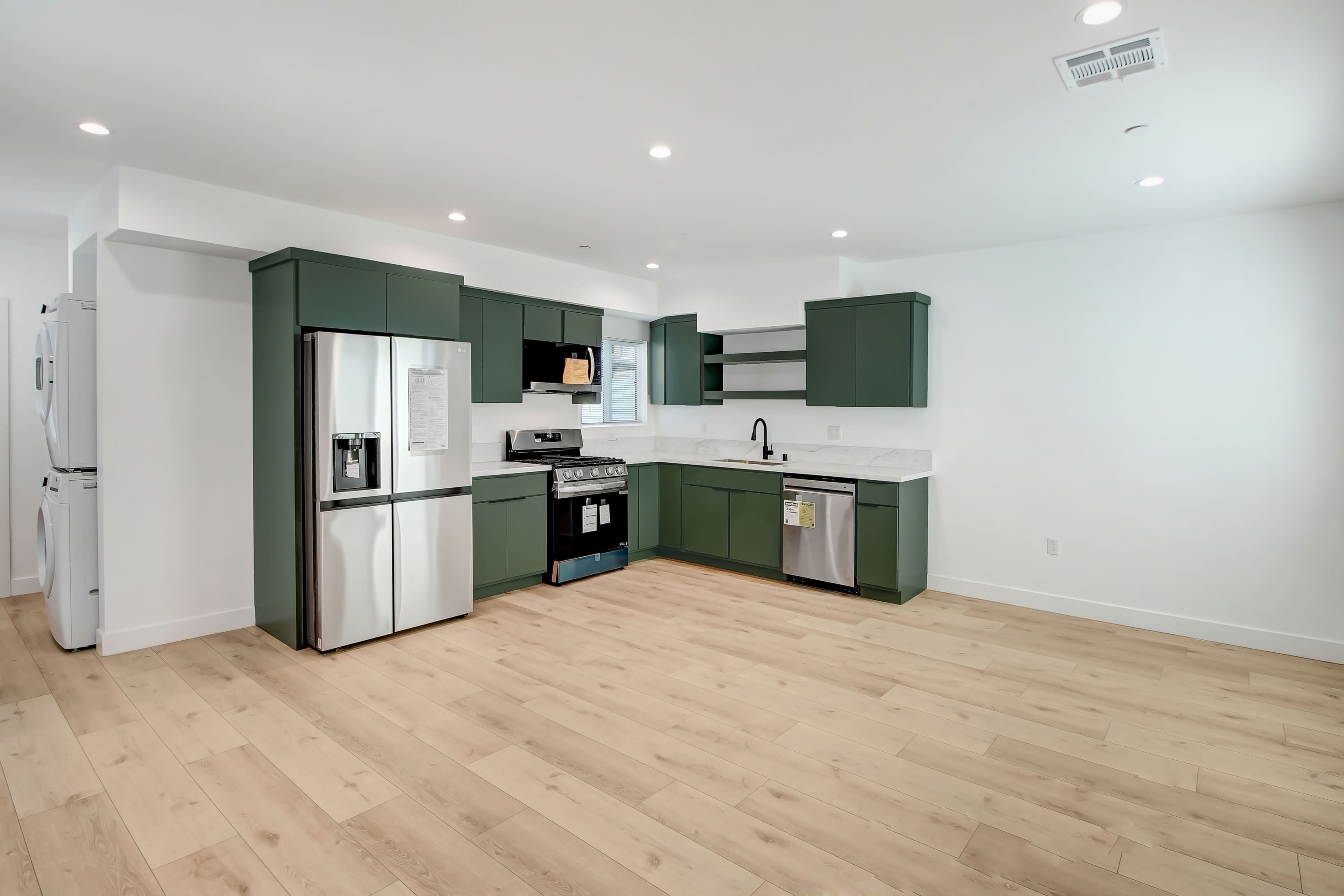5624 Raber Street – photo 1