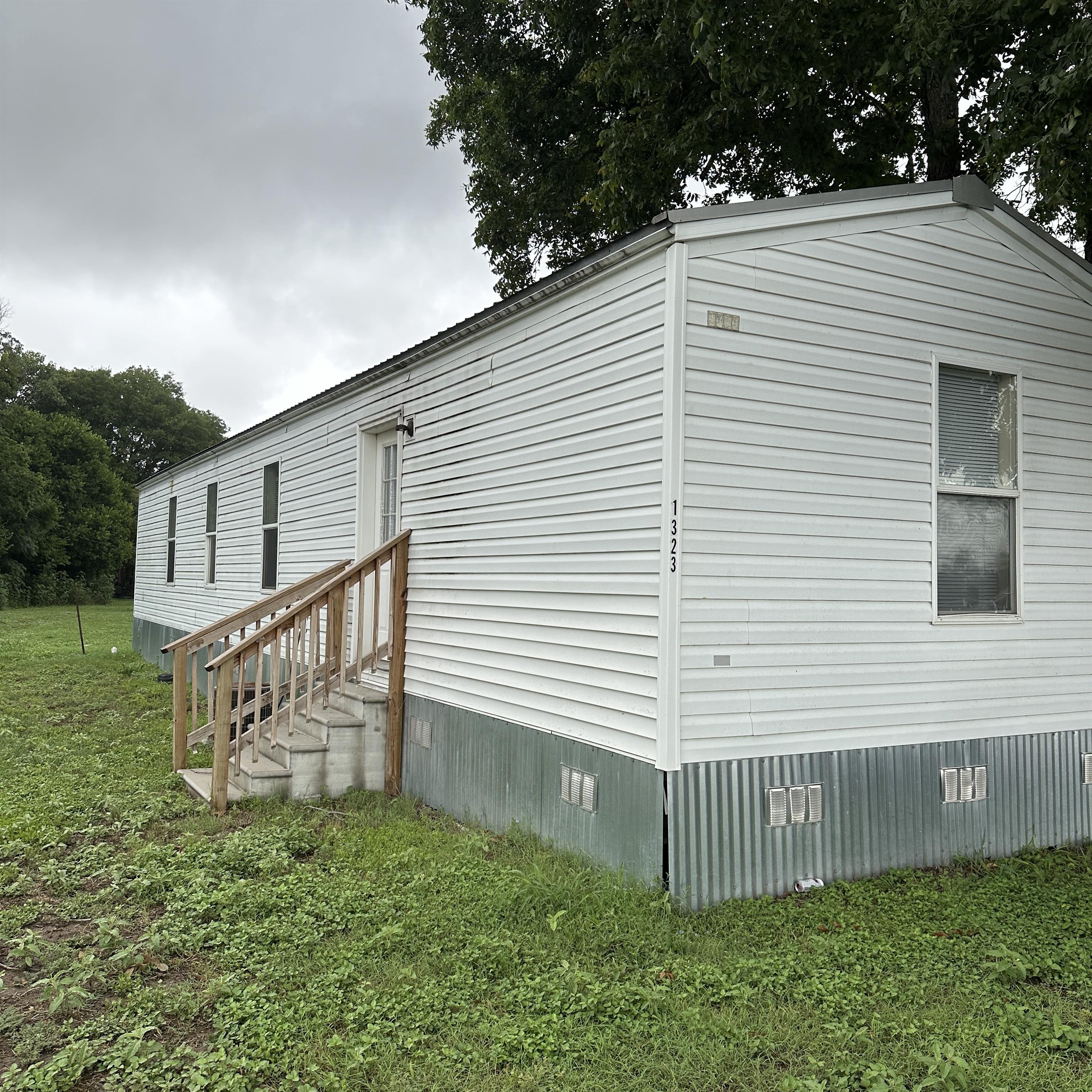 1323 Harris Hill Road – photo 1