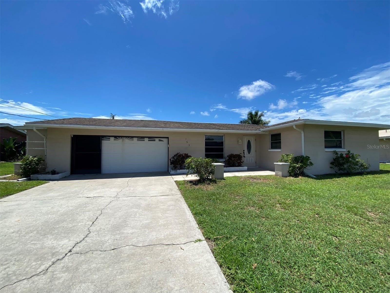 165 Dartmouth Drive Nw – photo 1 of 271