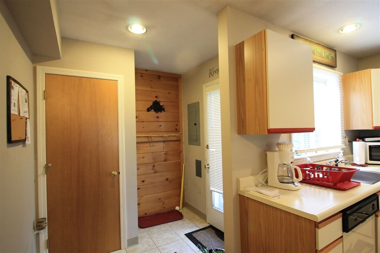 41 Mountain River E Road – photo 1 of 122