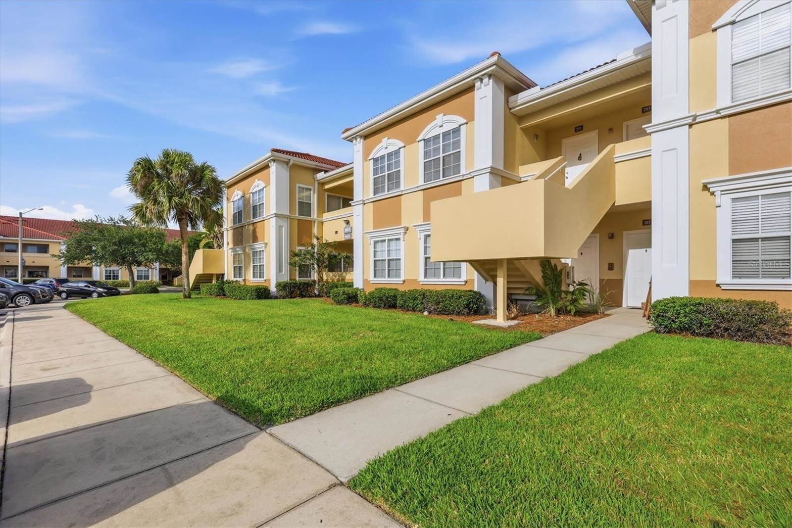 1015 Villagio Circle – photo 1