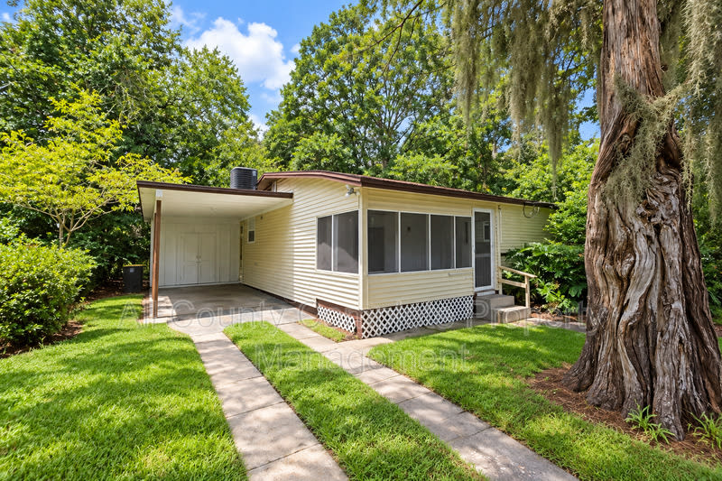 9348 Culpeper Ave – photo 1