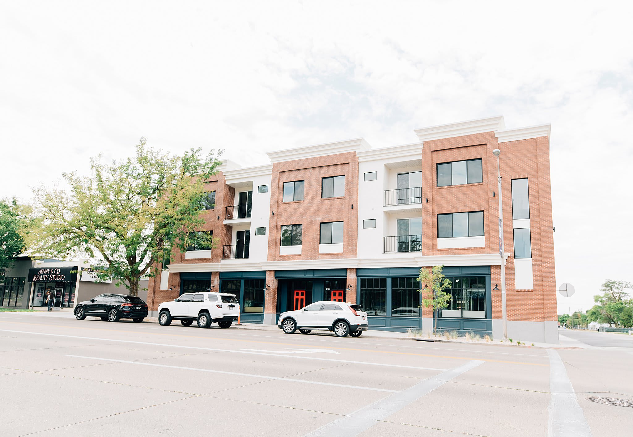404 South Main Street – photo 1 of 16