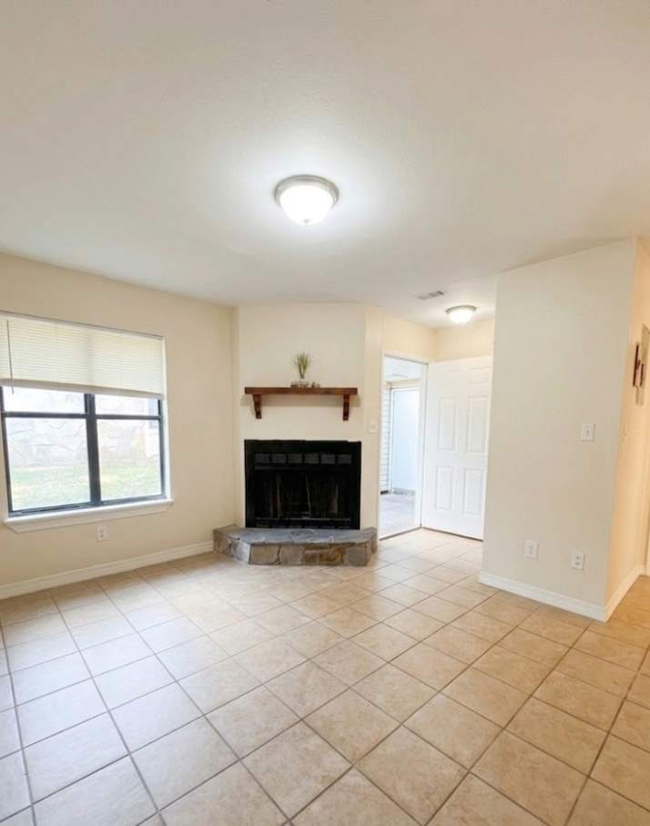 6386 W. Fairfield Dr., Unit C – photo 1 of 8