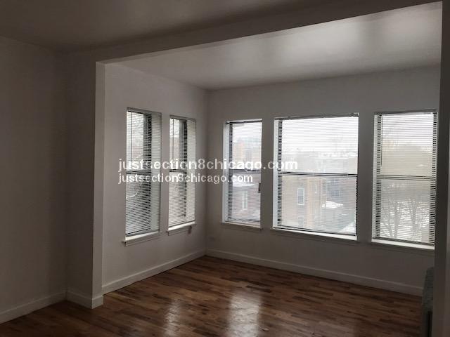 6721 S BLACKSTONE – photo 1