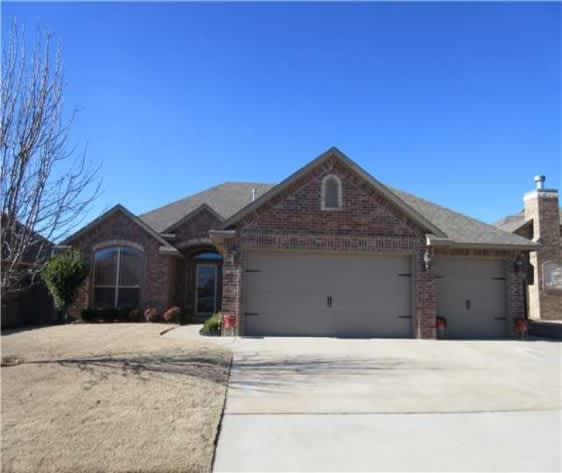 7621 Twin Oaks Dr – photo 1 of 20