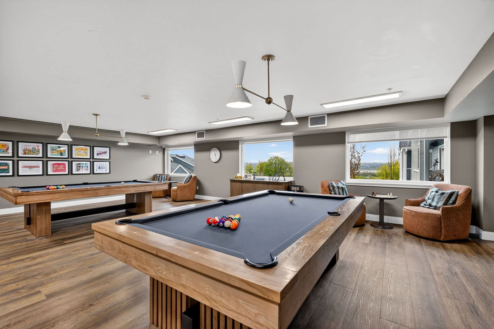 Vintage at Marine View – photo 1 of 46