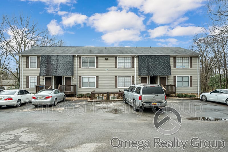 1932 2nd St NE – photo 1 of 14