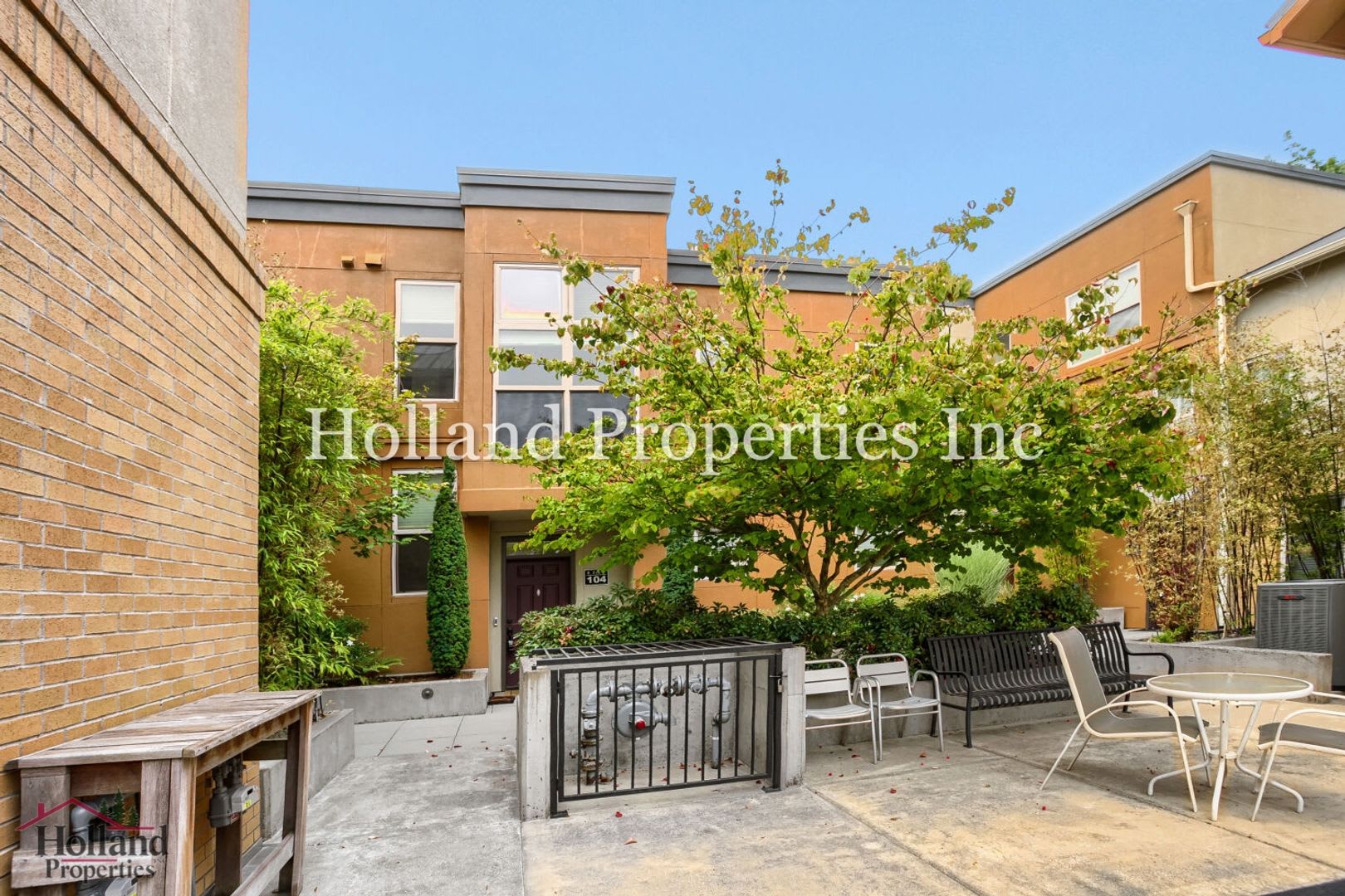 Charming 2BR Hillsboro Home with Fireplace, Pool & Private Patio – photo 1