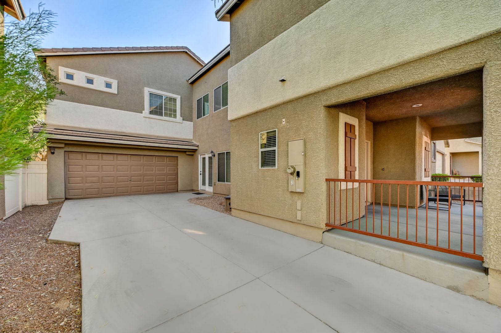 Stunning Northwest Three Bedroom W A Loft – photo 1
