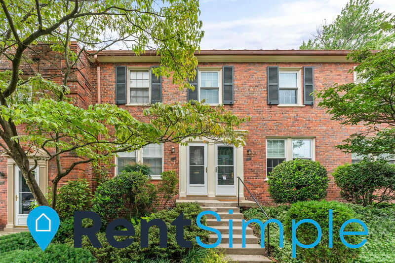 1300 S Barton St – photo 1