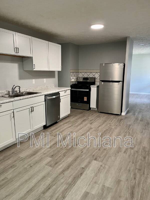 3110 Voll Lane – photo 1 of 188
