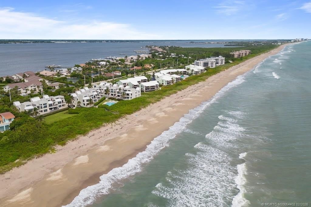 2051 NE Ocean Boulevard – photo 1