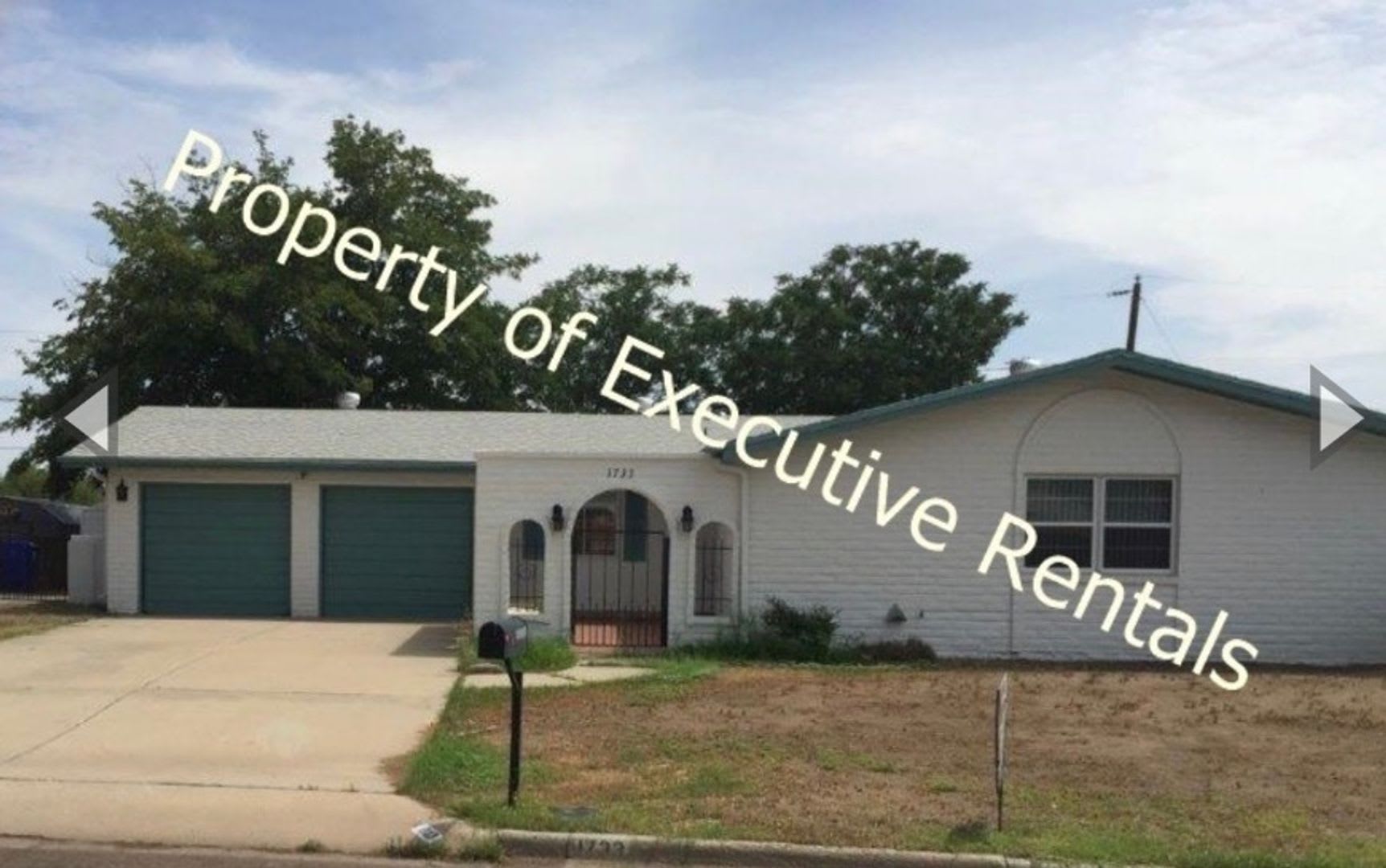 1733 Aspen Ave Spacious 4 Bed 2 Bath With An Office And A Sun Room – photo 1