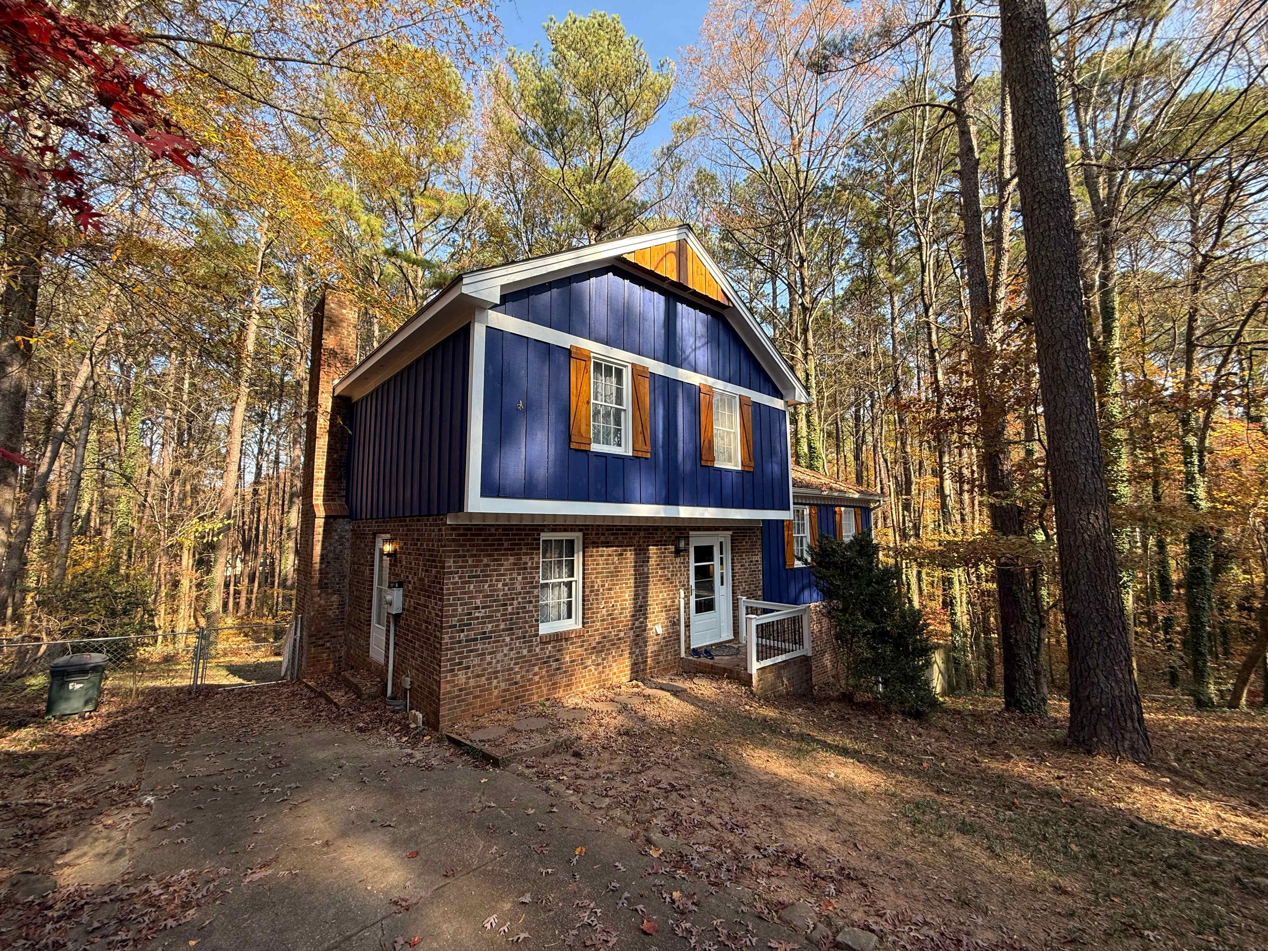 505 Westbrook Dr – photo 1