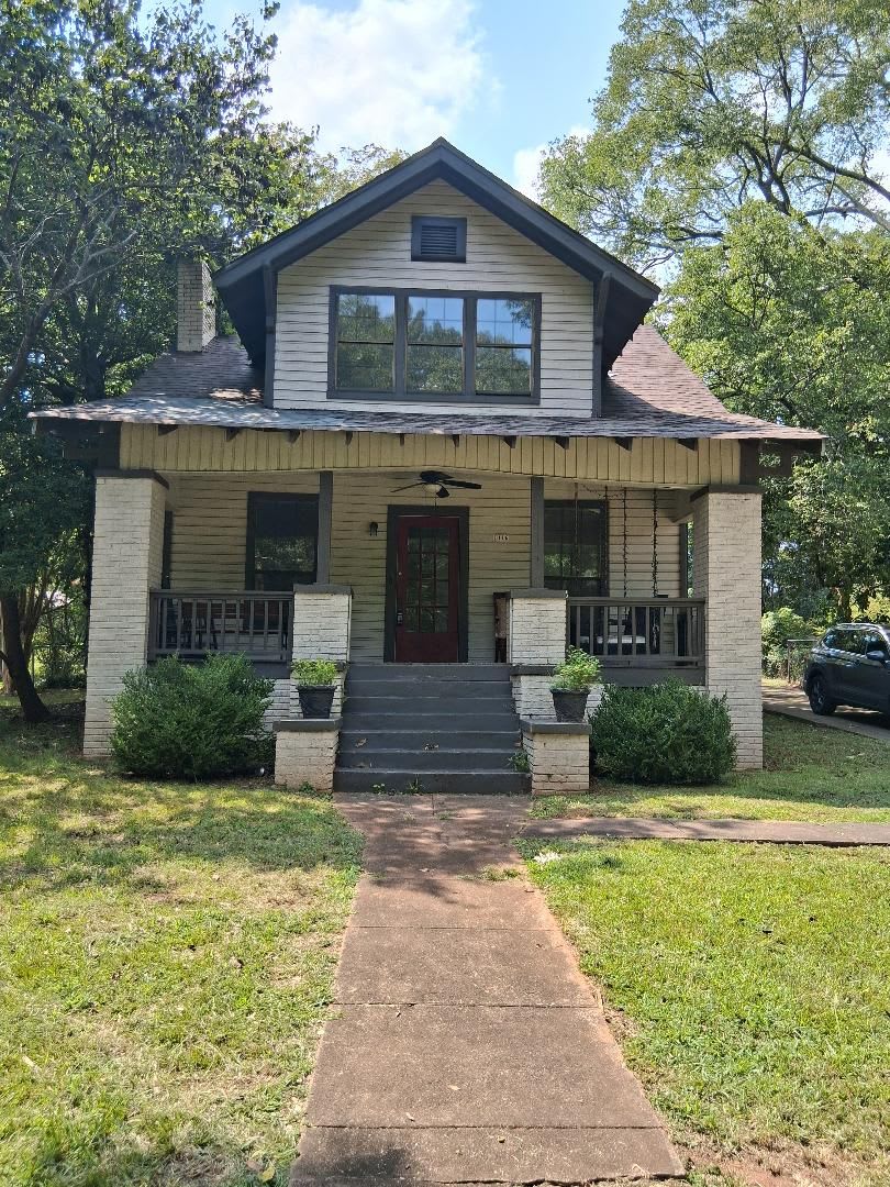 Bessemer – photo 1 of 137