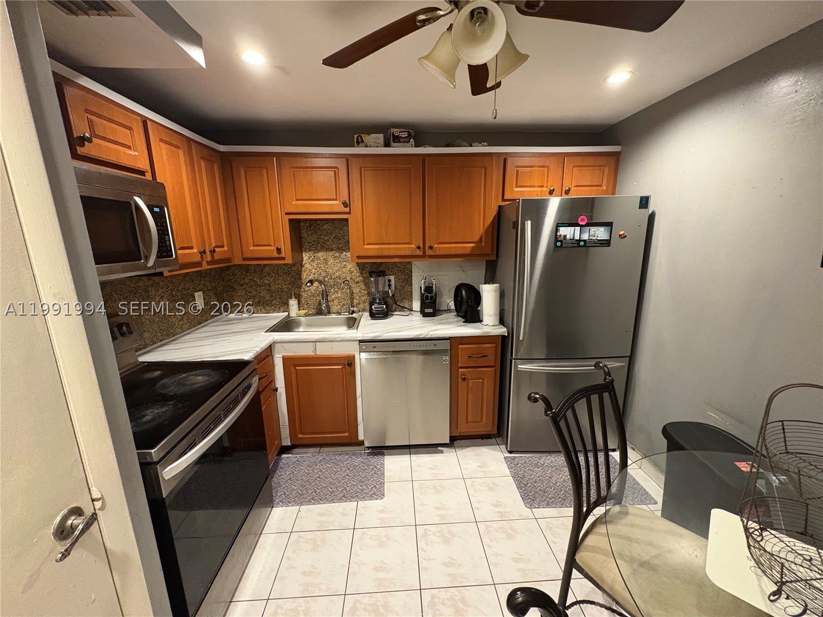 4152 Inverrary Dr – photo 1