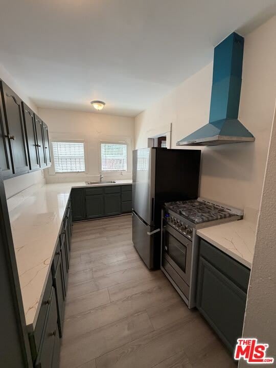 1406 S St Andrews Pl – photo 1