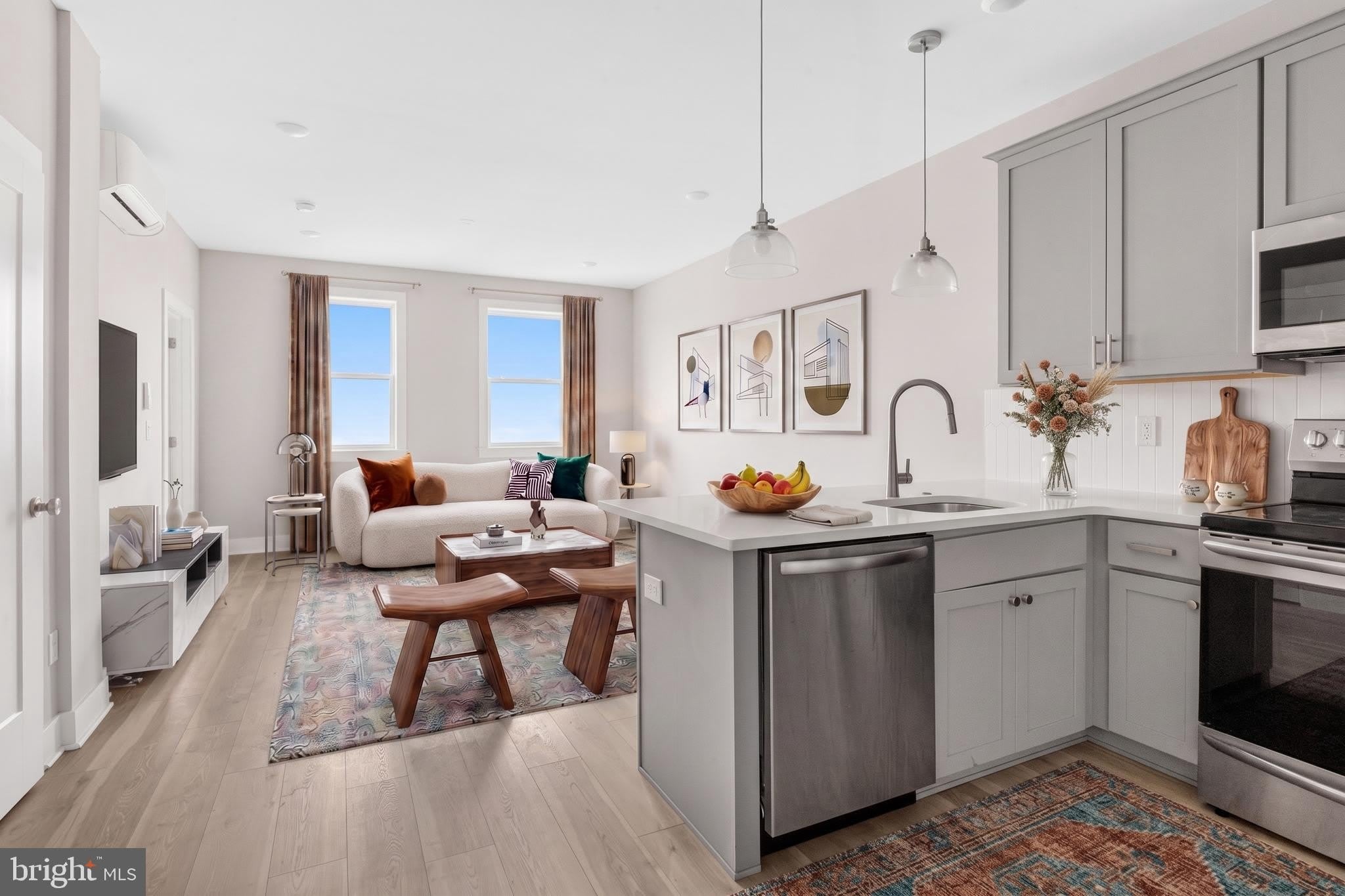 5230 Walnut Street – photo 1