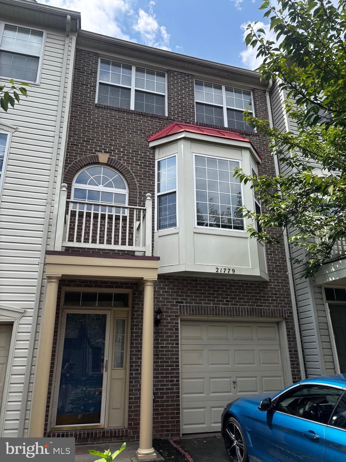 21779 BRONDESBURY PARK Terrace – photo 1 of 30