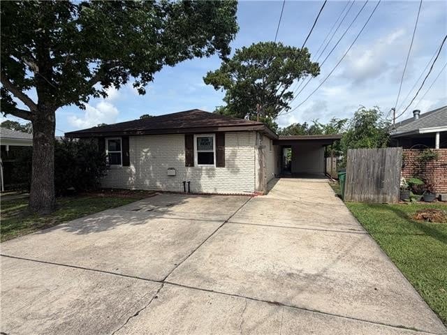 1210 EDENBORN Avenue – photo 1 of 17