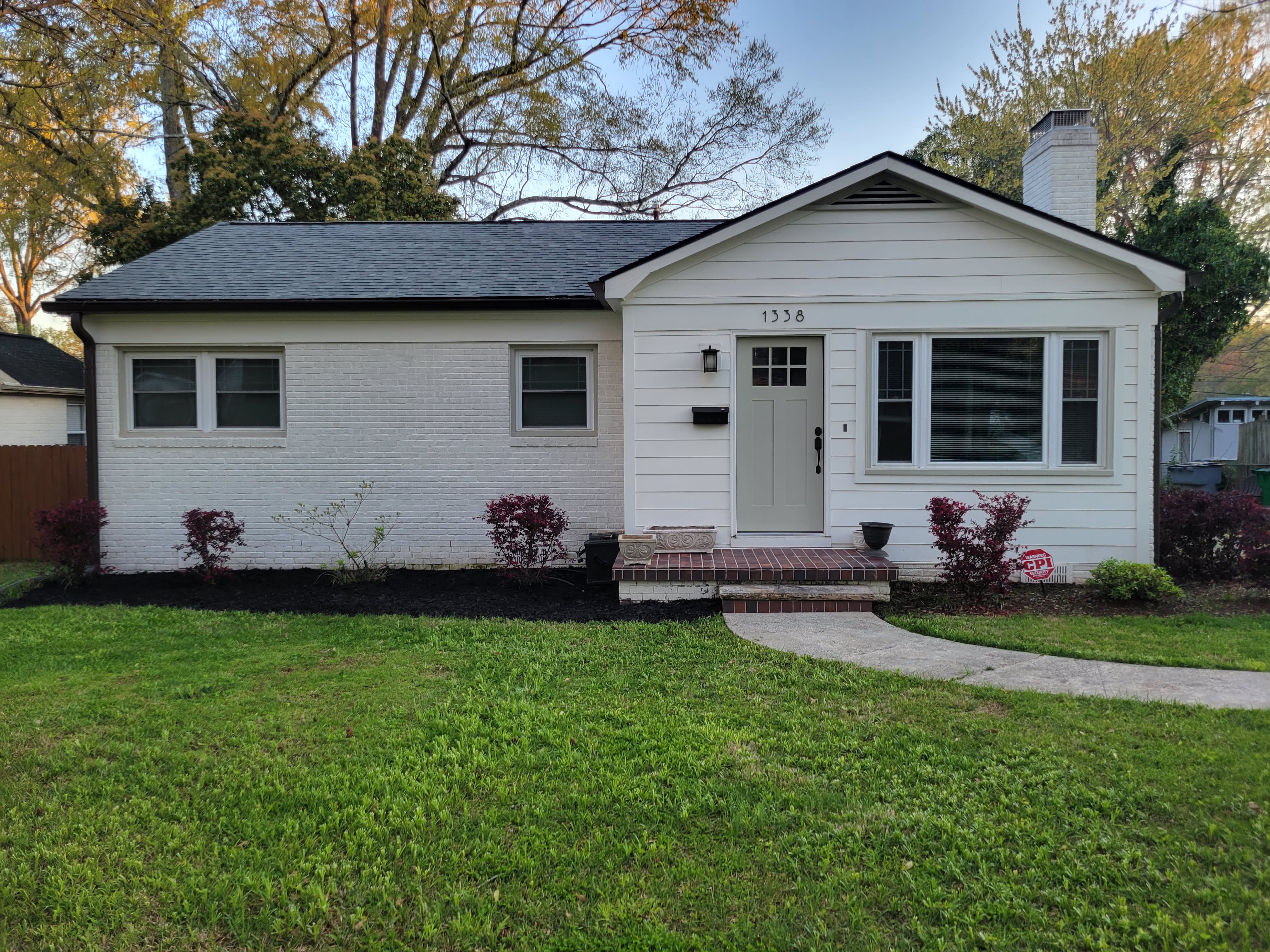 1338 Dresden Drive West – photo 1