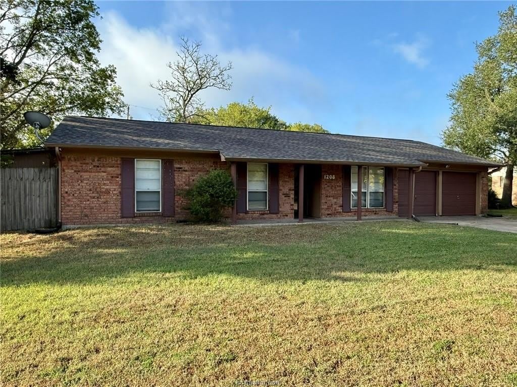 1208 Haines Drive – photo 1
