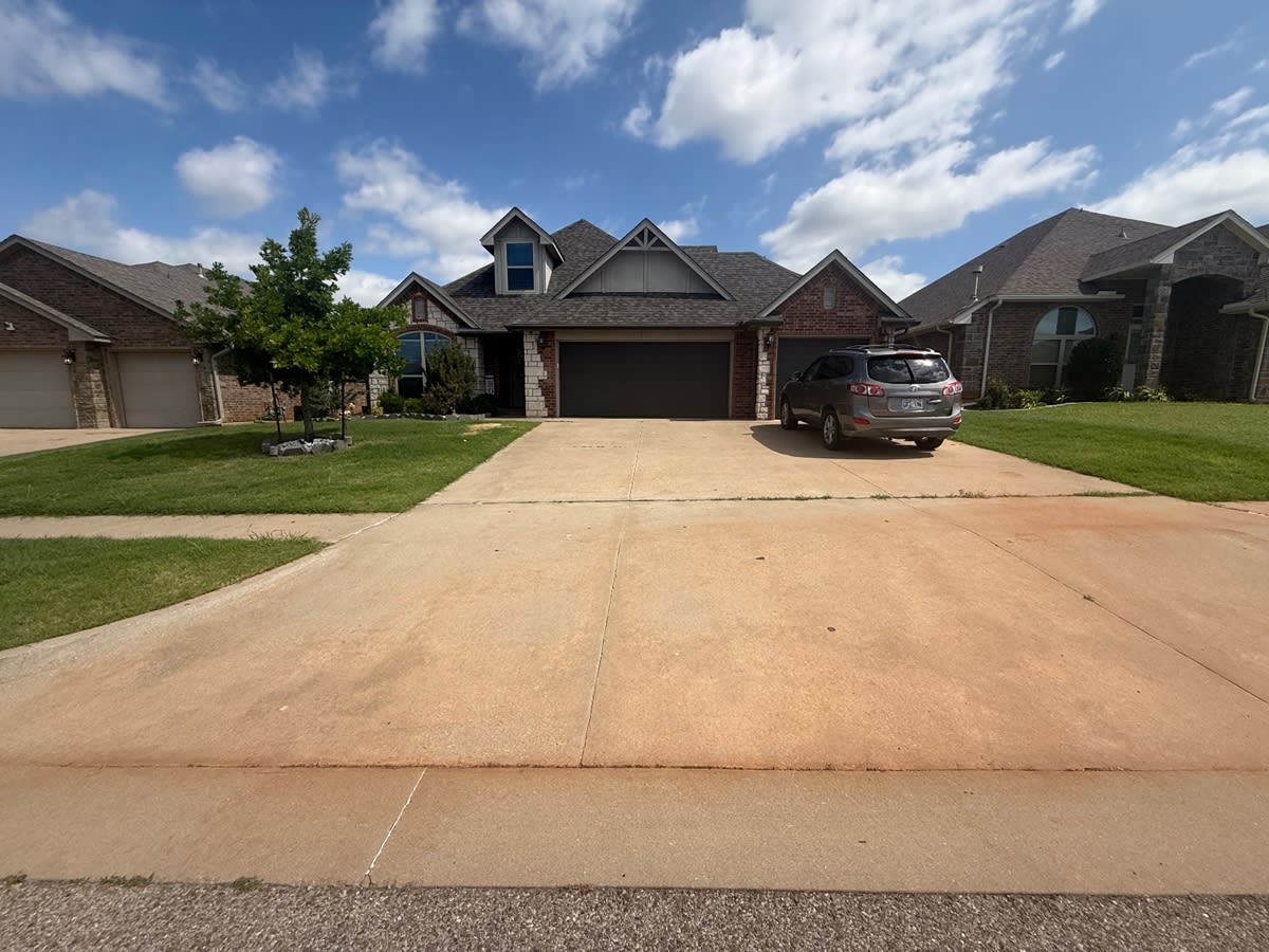 6605 Northwest 158th Street – photo 1