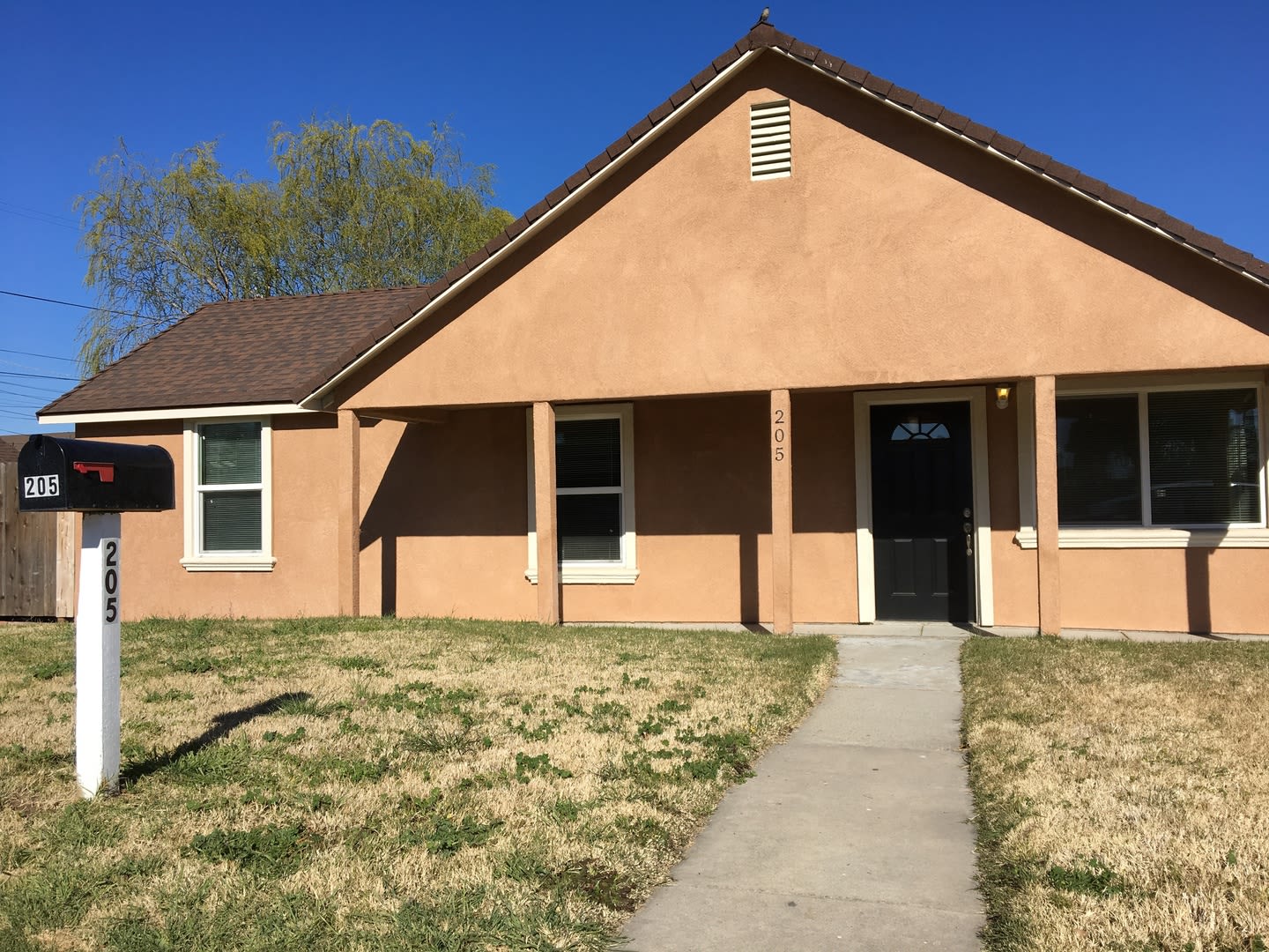 Completely Remodeled 4 bedroom in Ripon – photo 1 of 16