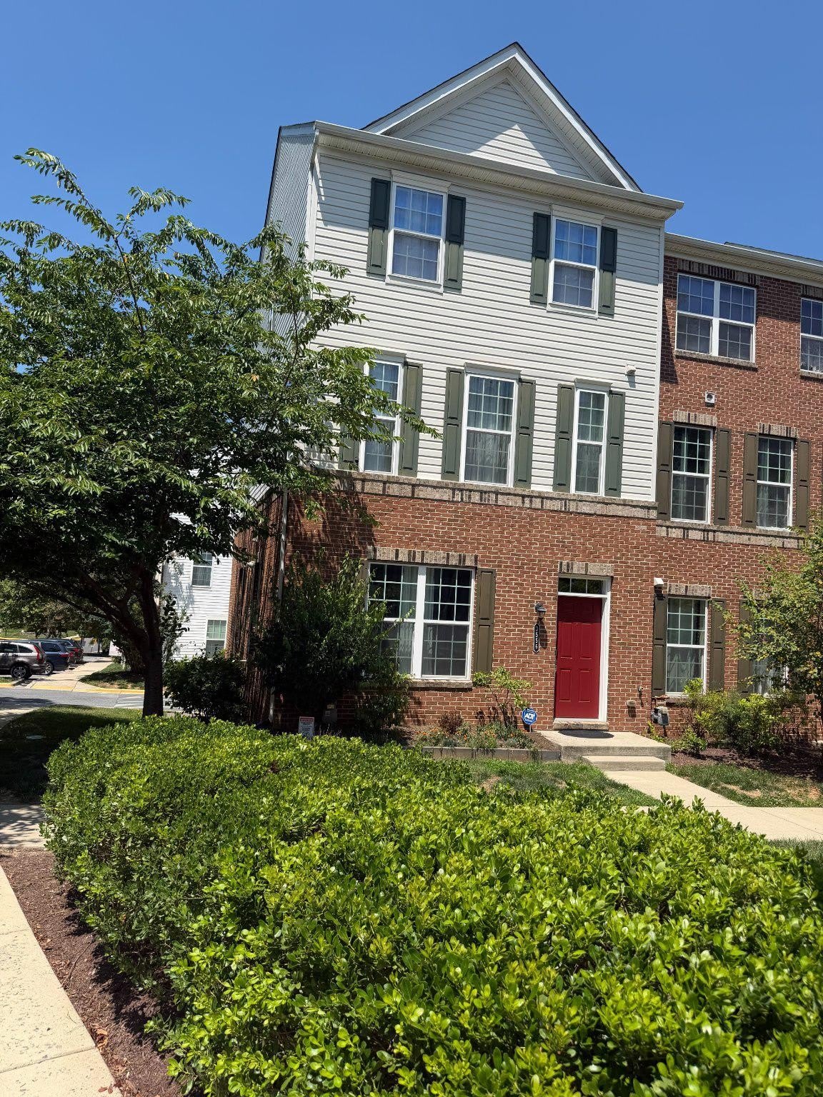 3556 WOODLAKE Drive – photo 1 of 12