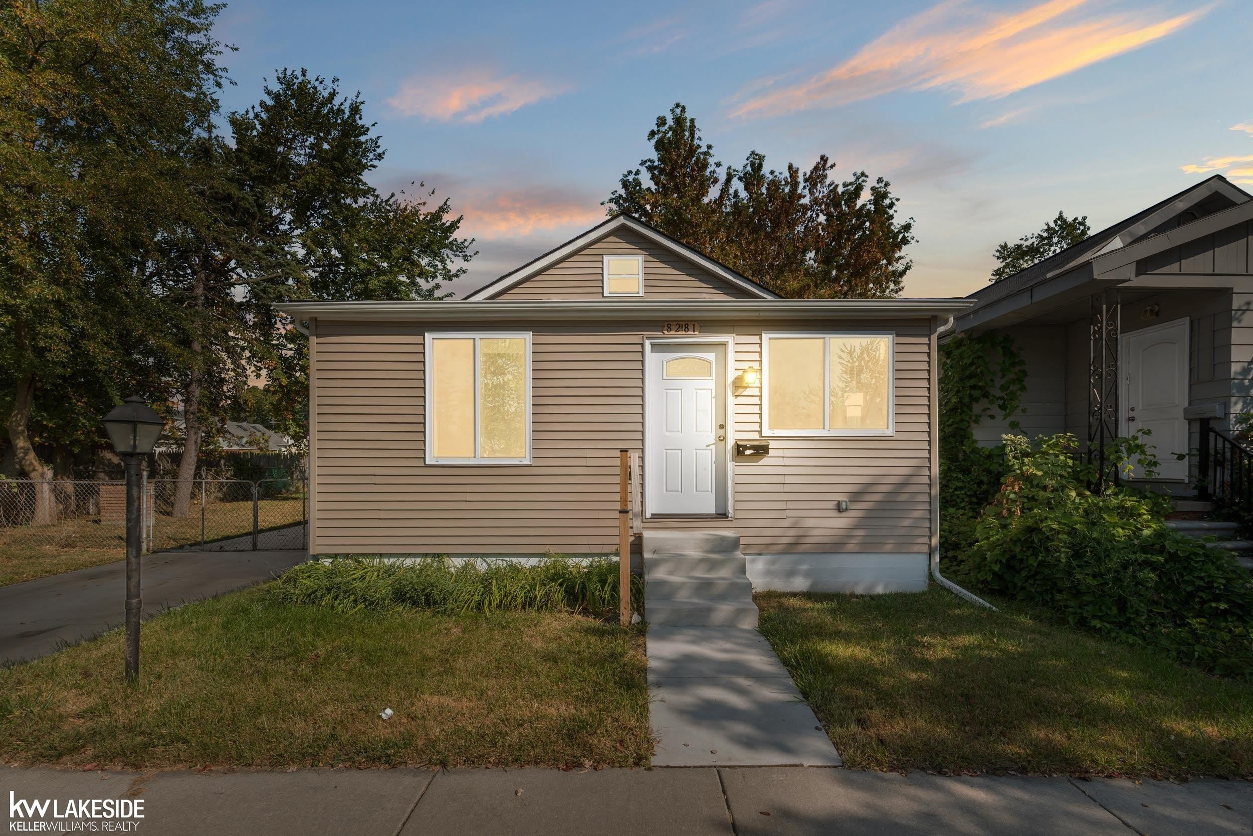 8281 Meadow Avenue – photo 1