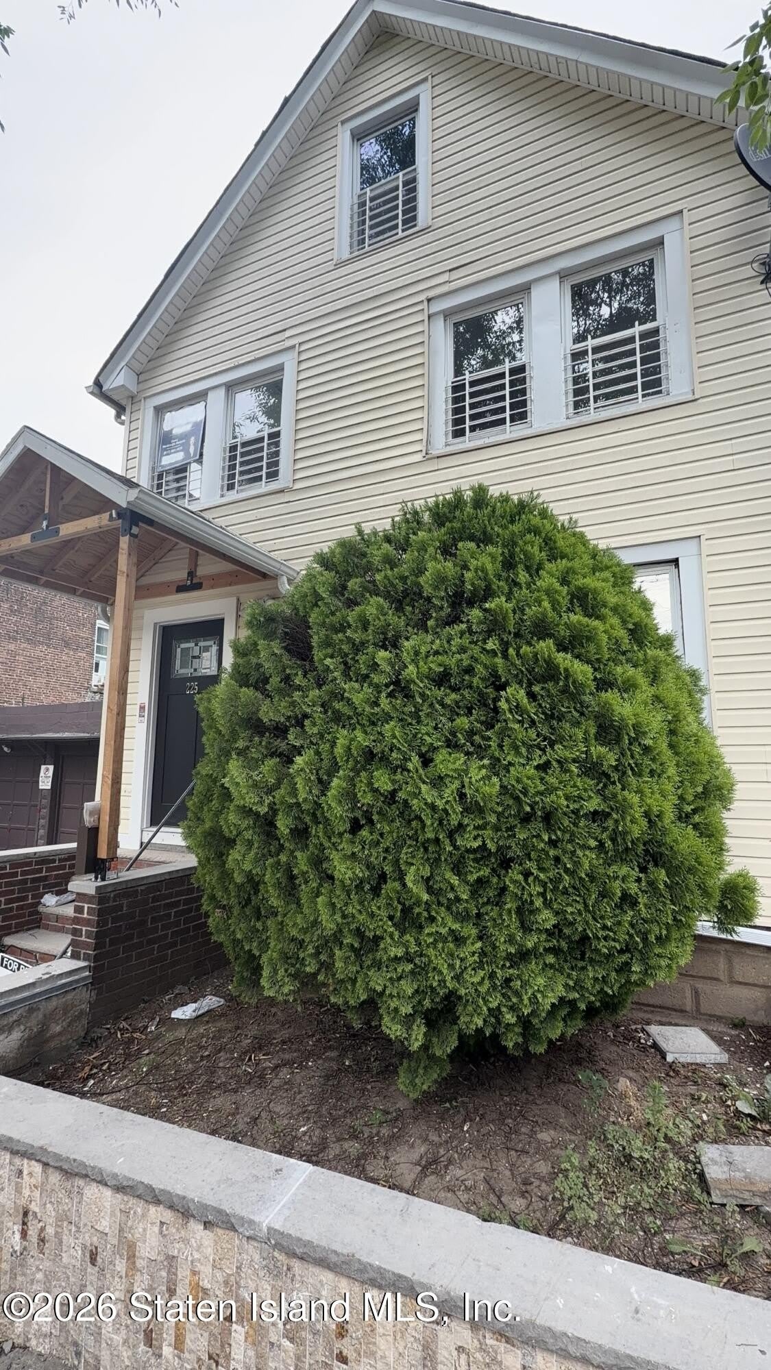 225 N Burgher Avenue – photo 1