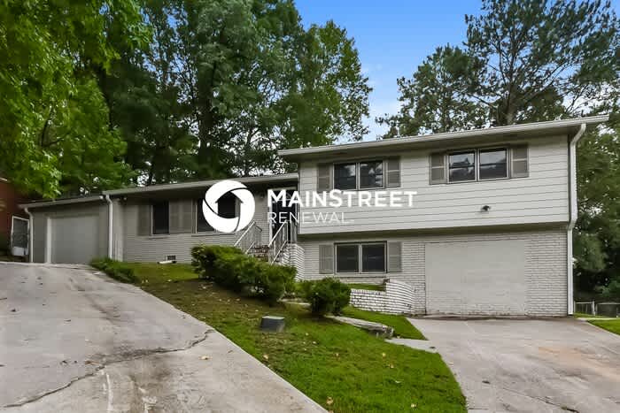 2350 Shancey Lane – photo 1 of 17