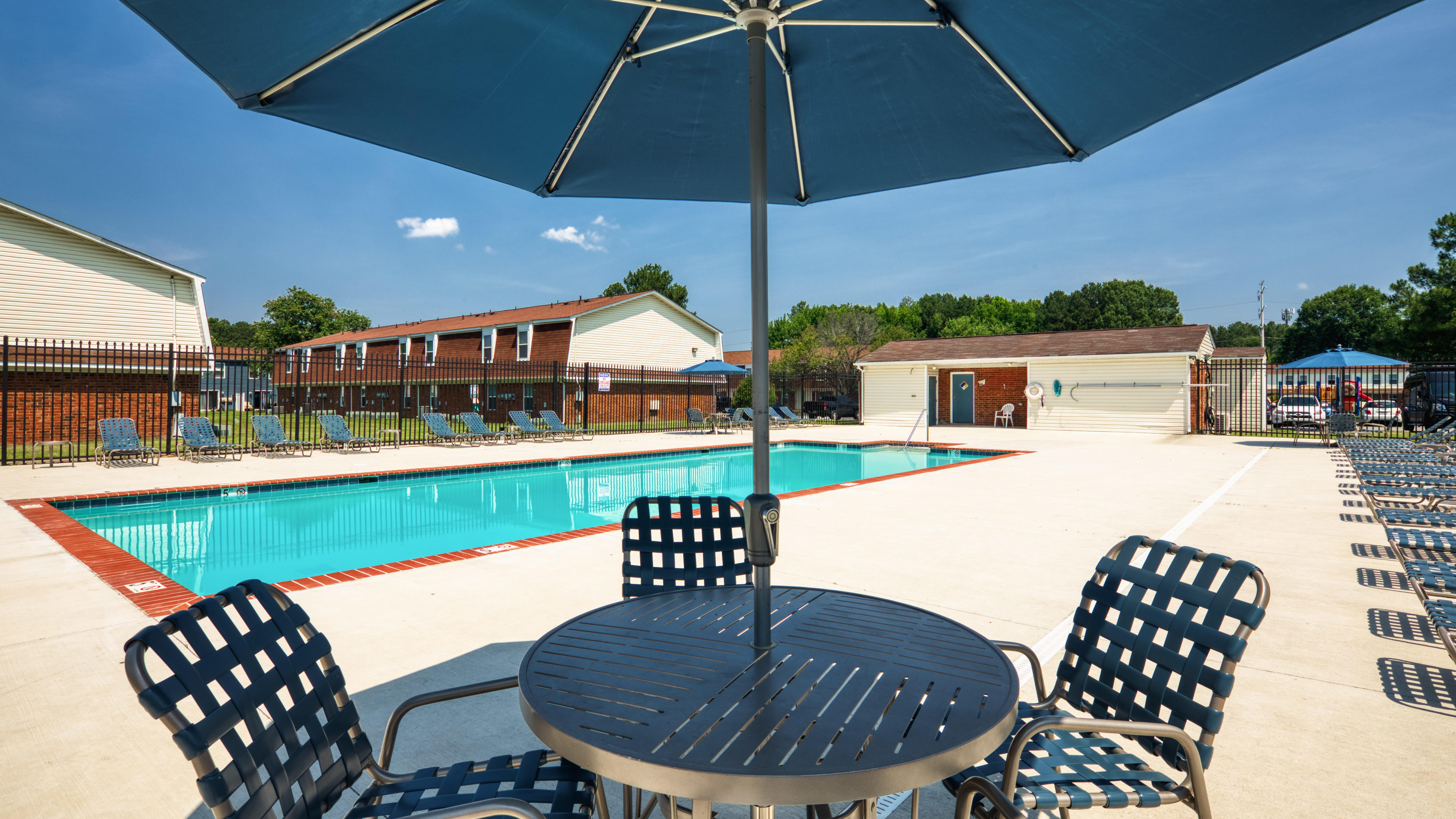 Woodbriar Apartments – photo 1