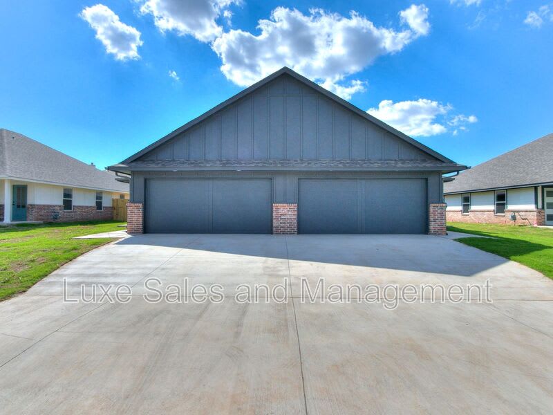10712 Lawson Place Rd – photo 1
