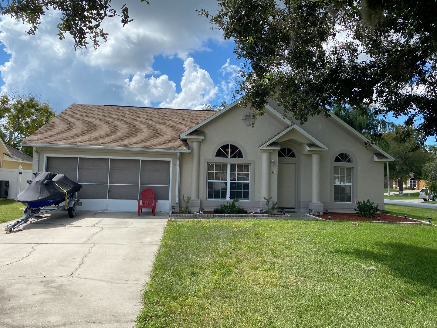 Home in Sunridge Woods Spacious 3-Bedroom – photo 1