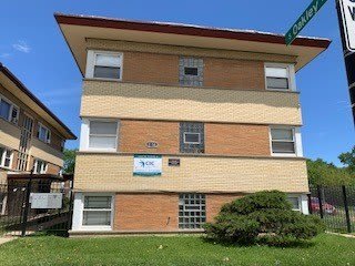 2254 W Garfield Boulevard – photo 1
